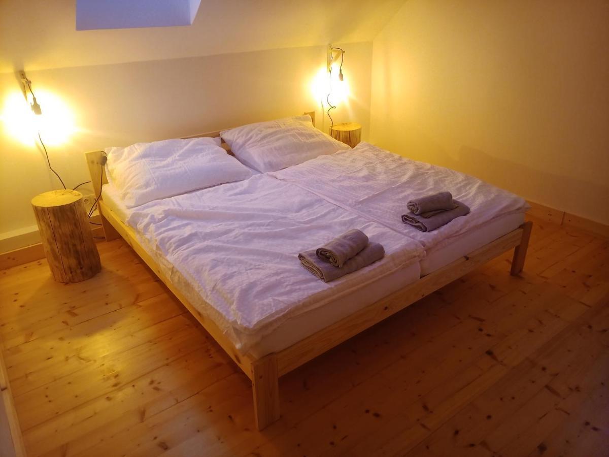 Wellness Srub U Holubu Villa Malsice Eksteriør bilde
