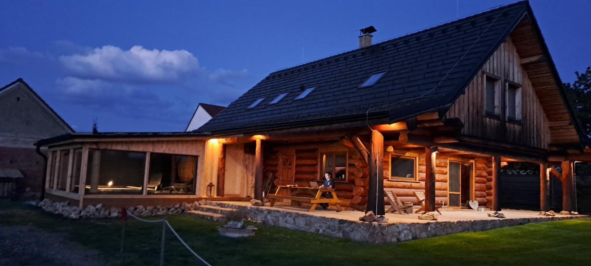 Wellness Srub U Holubu Villa Malsice Eksteriør bilde